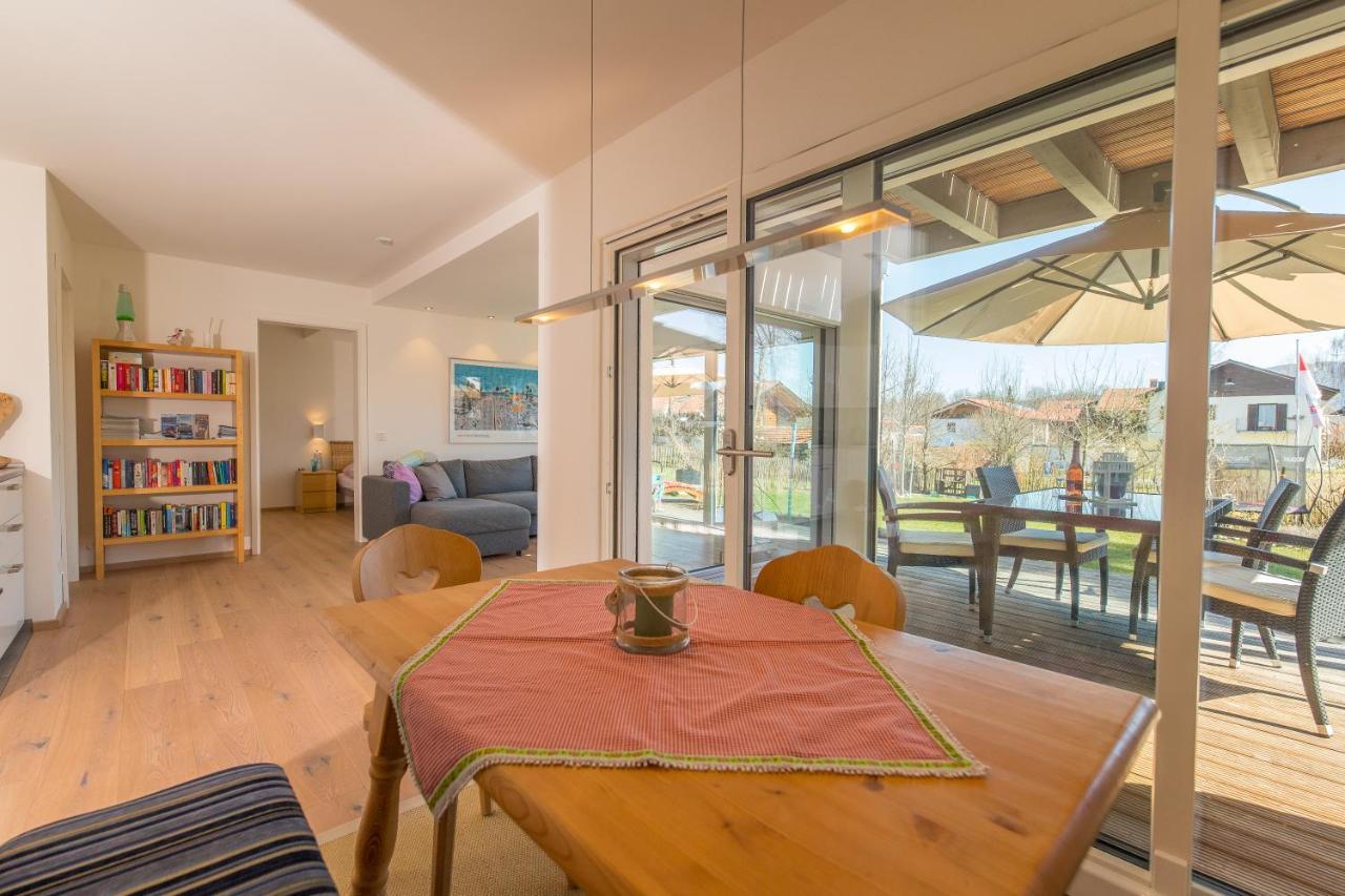 Helle Wohnung Mit Bergblick & Eigener Terrasse باد تولز المظهر الخارجي الصورة
